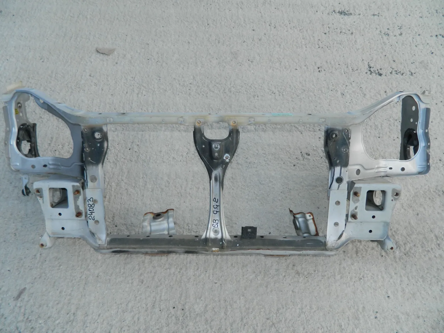 Рамка радиатора SUBARU IMPREZA GG2 (Контрактный) 40951751