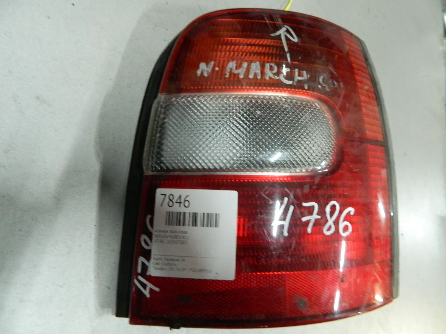 Фонарь NISSAN MARCH K11 Задн Прав 4786 (Контрактный) 64492214