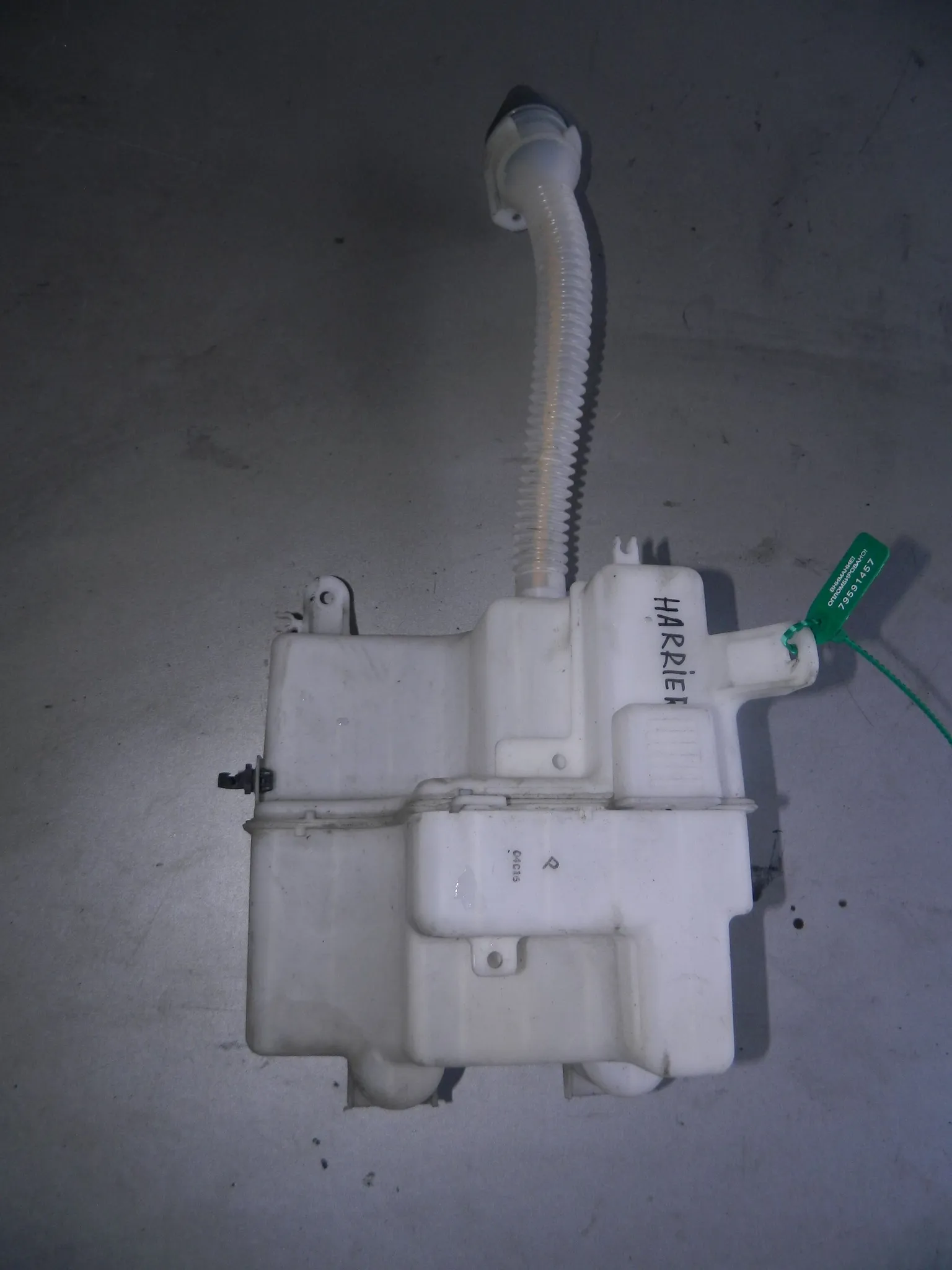 Бачок омывателя TOYOTA HARRIER ACU30 (Контрактный) 79591457