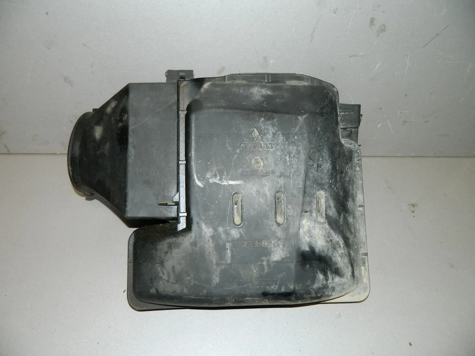 Корпус воздушного фильтра Renault Clio II K4J 711 (Б/У)