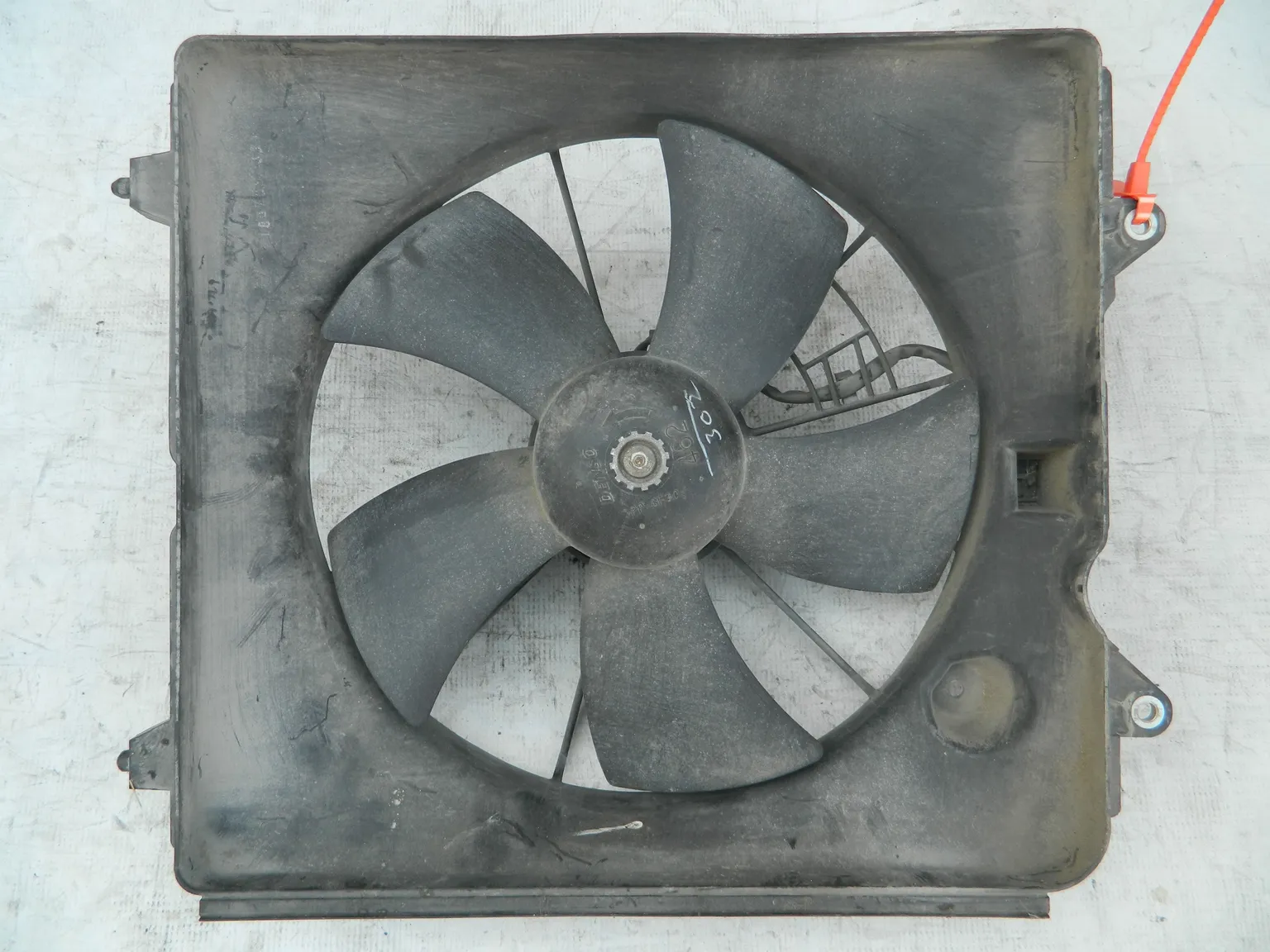 Диффузор радиатора HONDA CR-V RE5 (Контрактный) 72355107