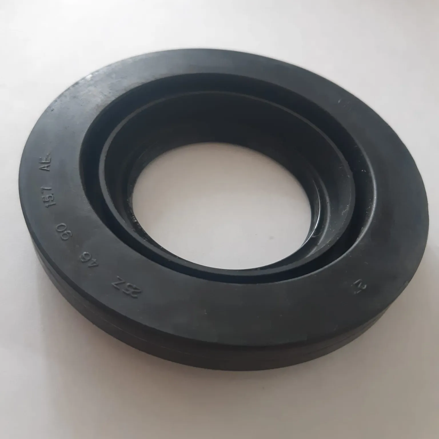 Сальник GENERAL PARTS 3834280X00 NISSAN 46x90x15,7