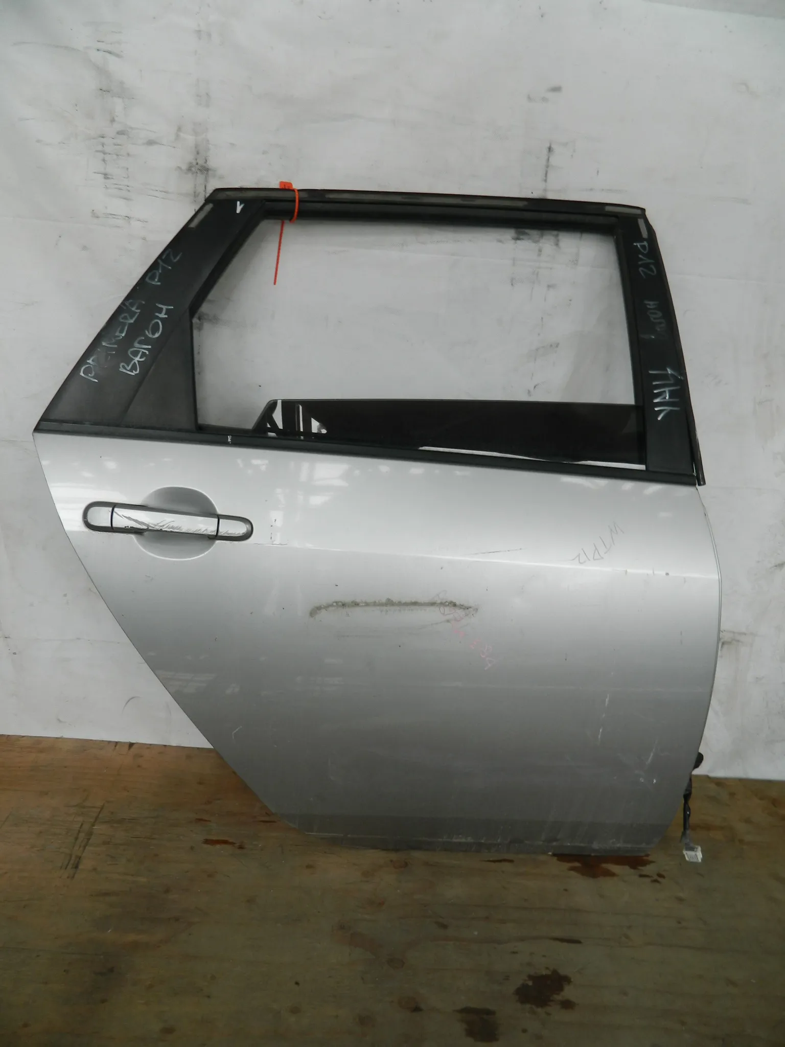 Дверь NISSAN PRIMERA P12 Зад Прав (Контрактный) 72355705