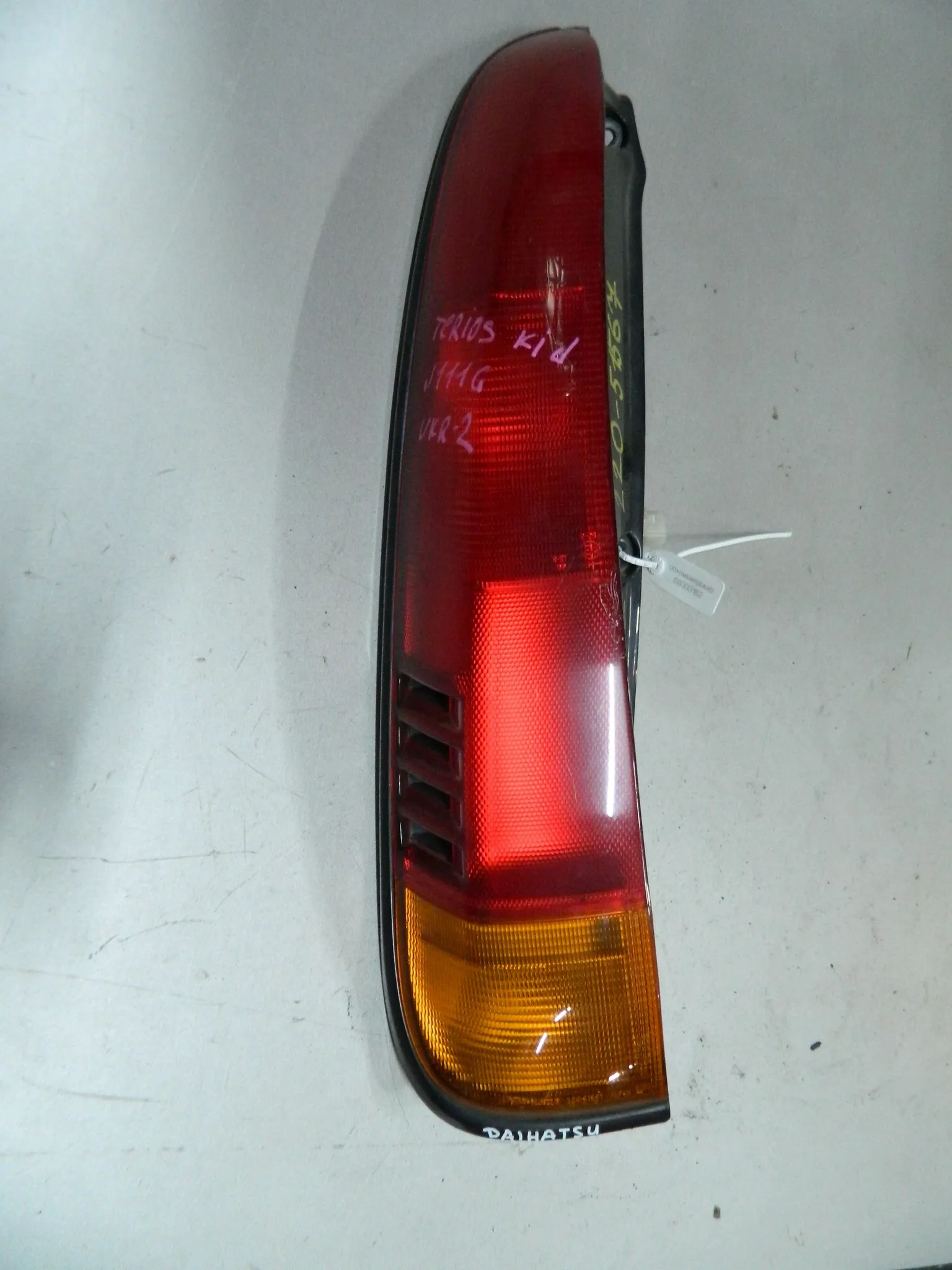 Фонарь DAIHATSU TERIOS KID J131G Зад Лев (Контрактный) 68000162