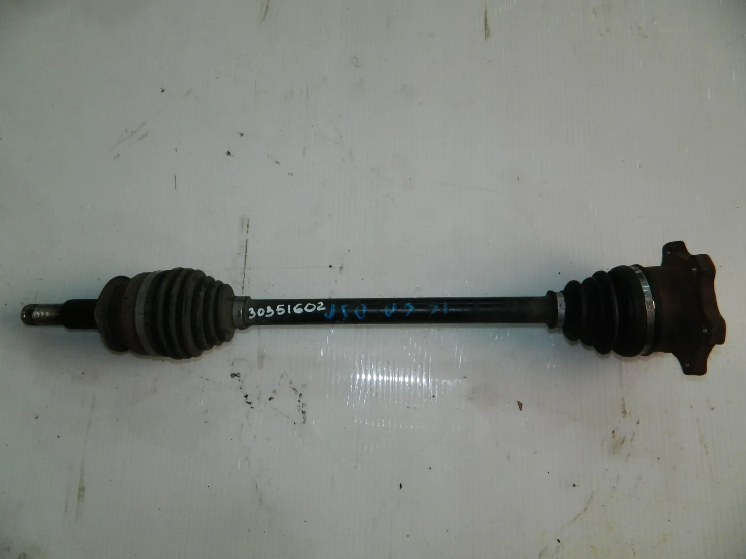 Привод INFINITI EX35 J50 Зад (Контрактный) 30351602