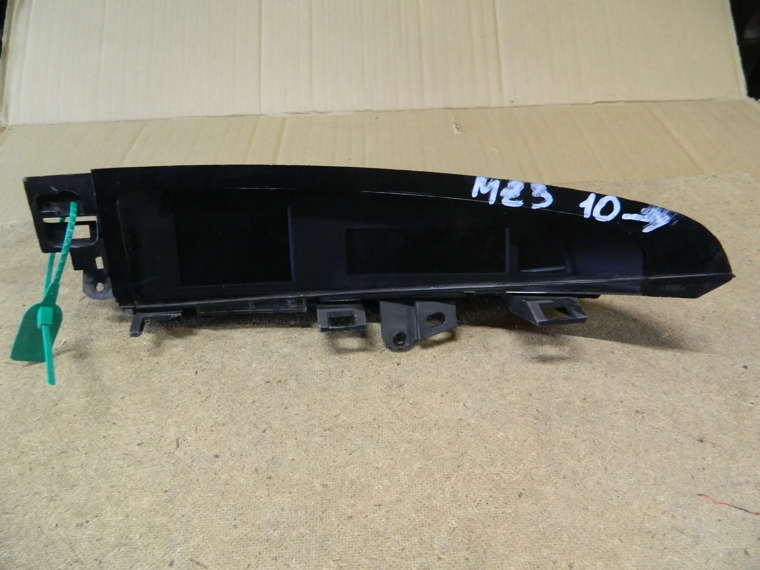 Дисплей MAZDA MAZDA3 BL (Контрактный) 79590105