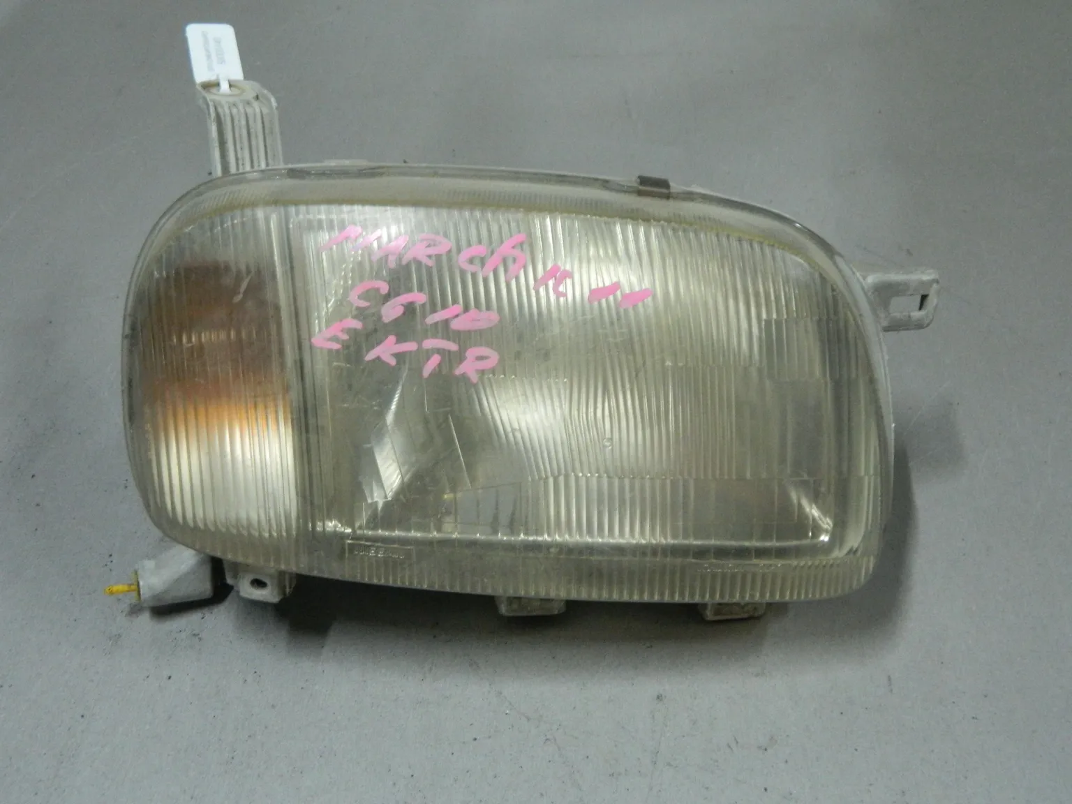 Фара NISSAN MARCH AK11 Перед Прав 1457 (Контрактный) 68000440