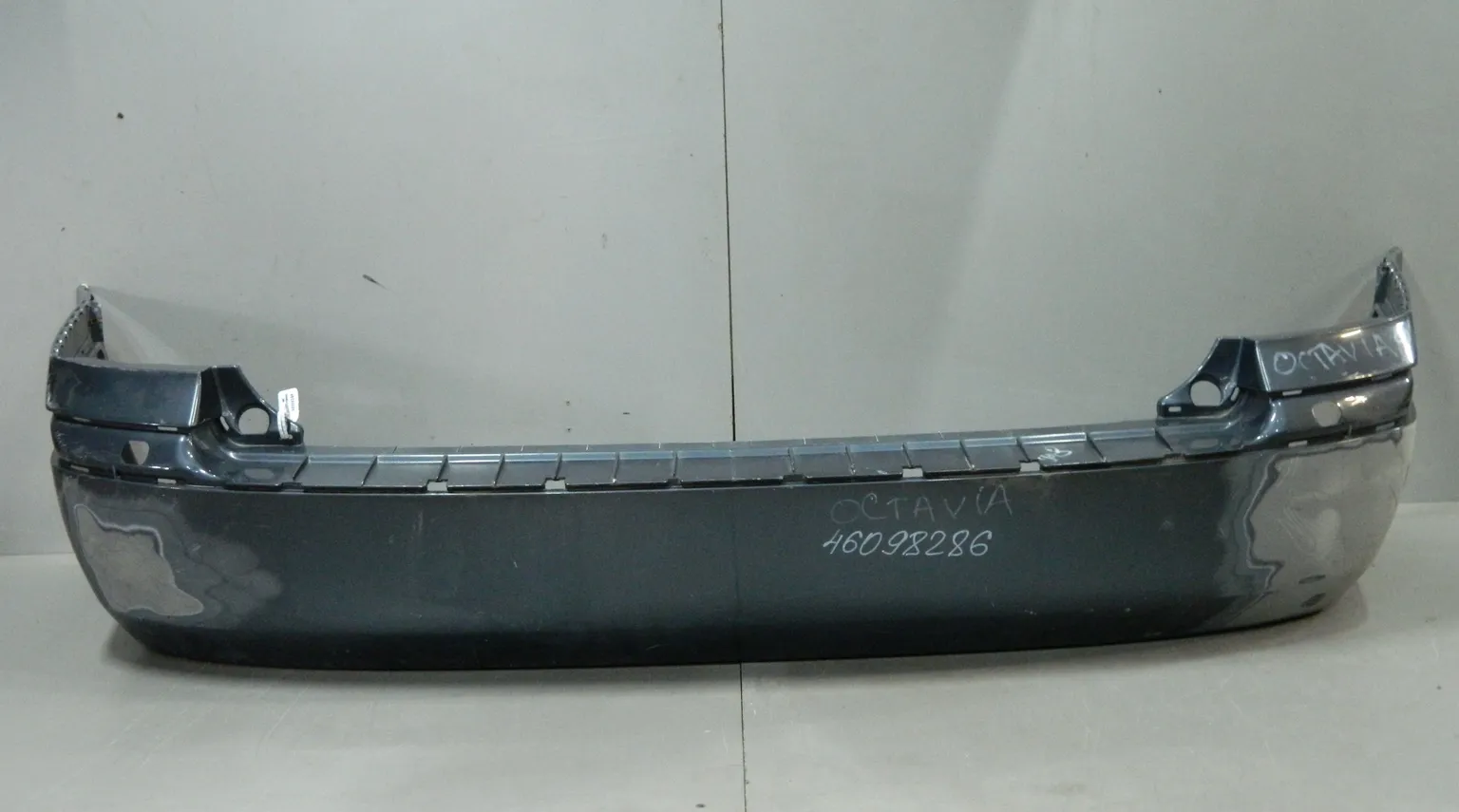 Бампер задний SKODA OCTAVIA 1U5 (Контрактный) 46098286