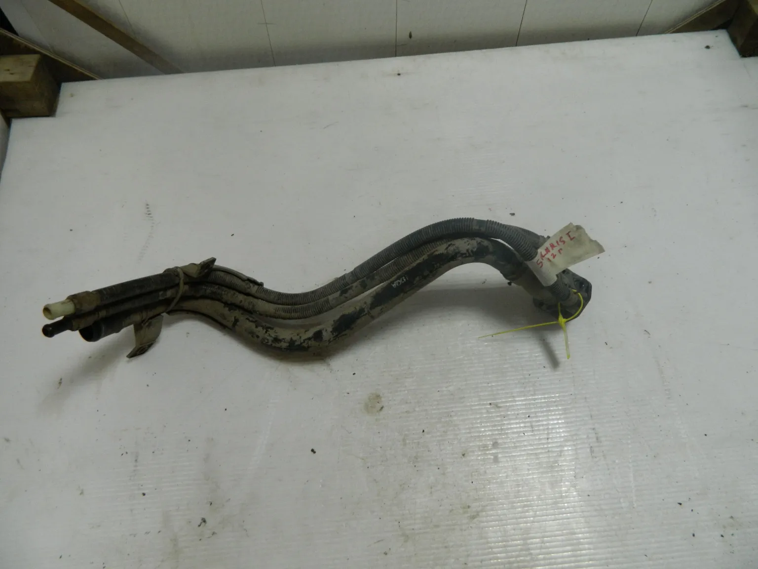 Горловина топливного бака HYUNDAI SOLARIS 40940038 Б/У