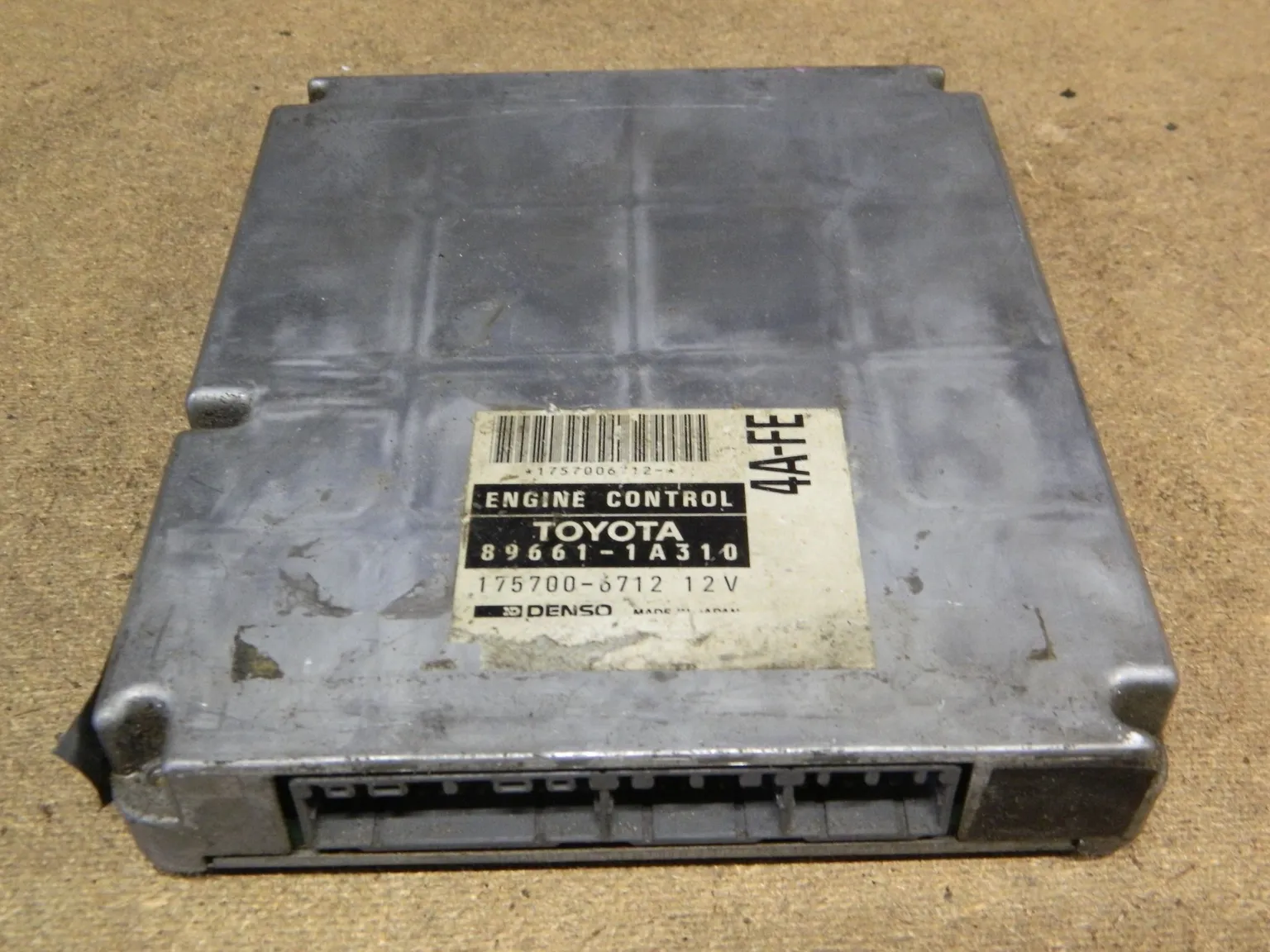 Блок управления ДВС TOYOTA COROLLA 4AFE (Контрактный) 9931 896611A310