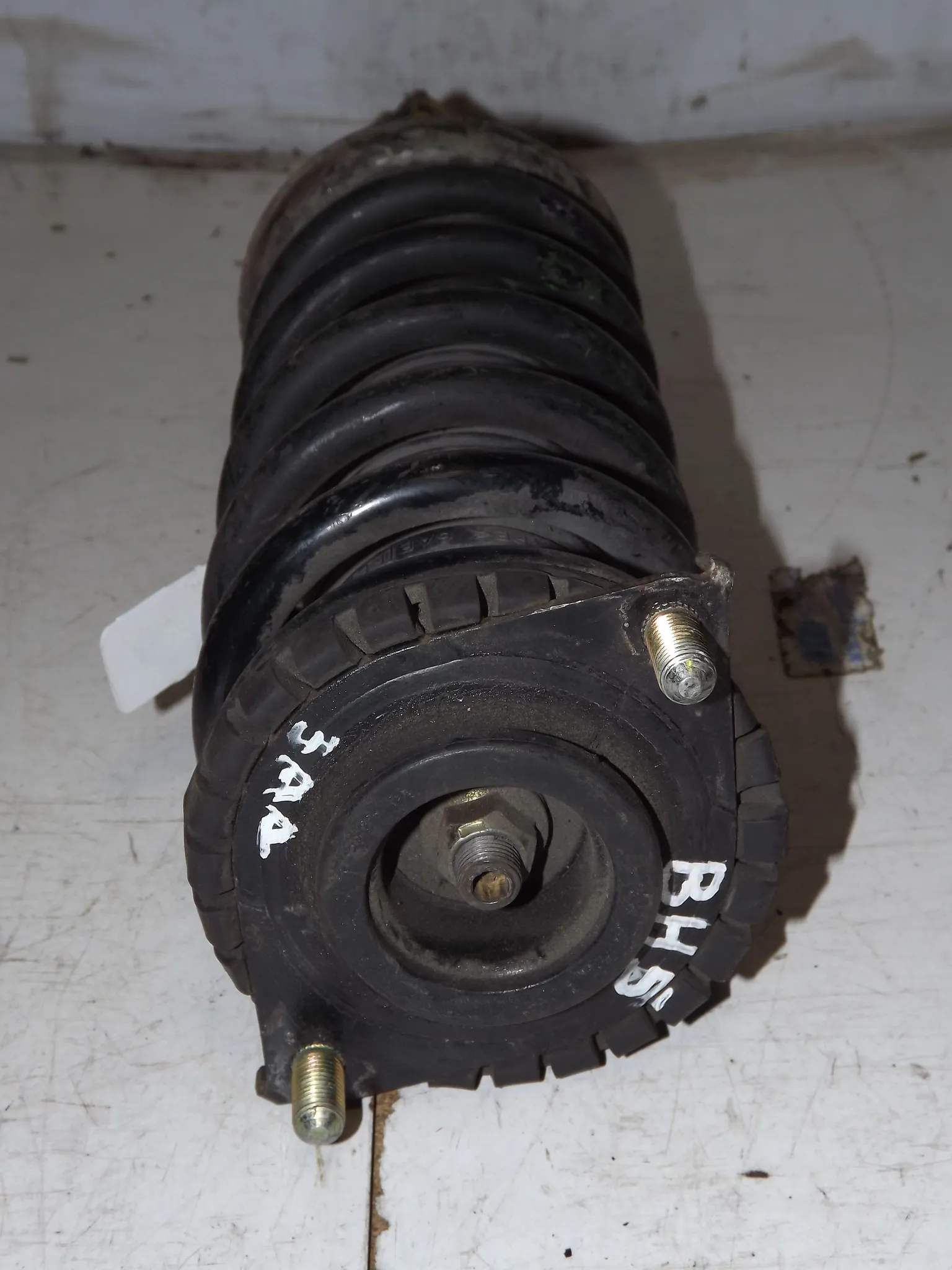 Стойка подвески SUBARU LEGACY BH5 Зад (Контрактный) 35023415