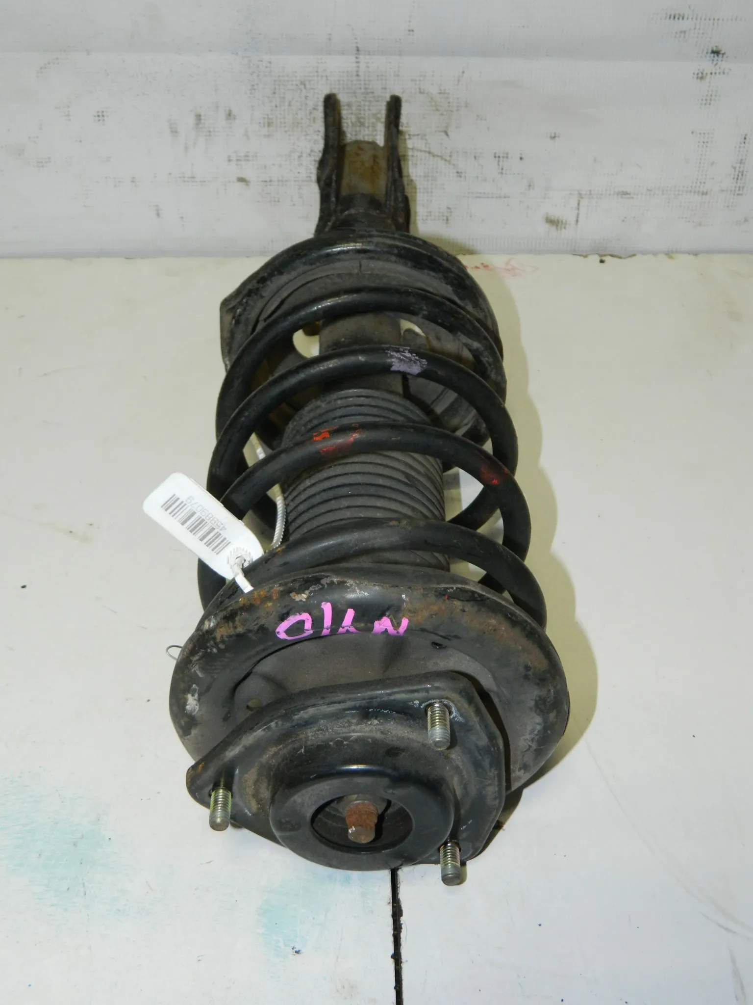 Стойка подвески NISSAN AD Y10 GA15DS Перед Лев (Контрактный) 45989079