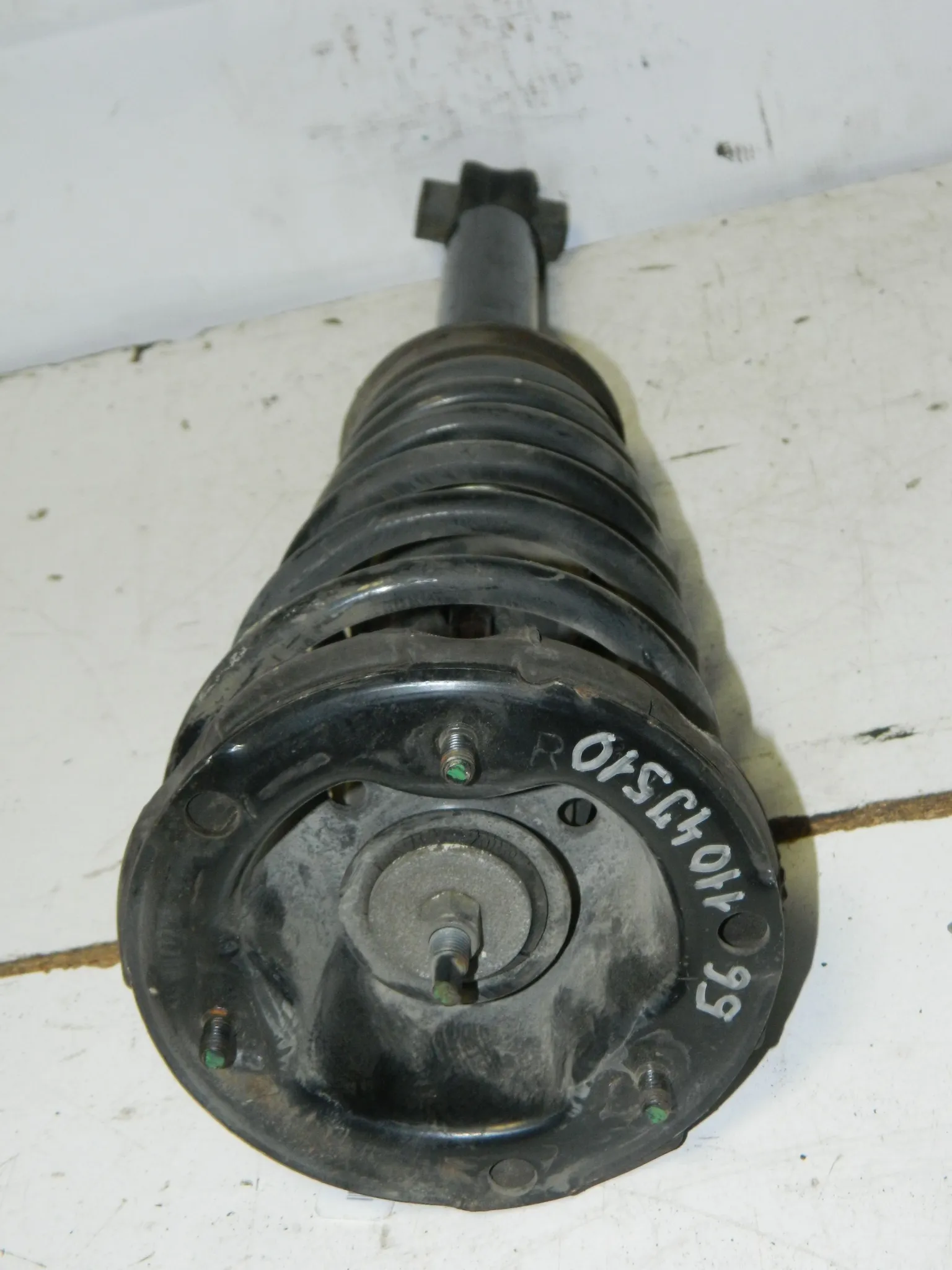 Стойка подвески NISSAN PRIMERA P11 Перед (Контрактный) 45989552 561104J510