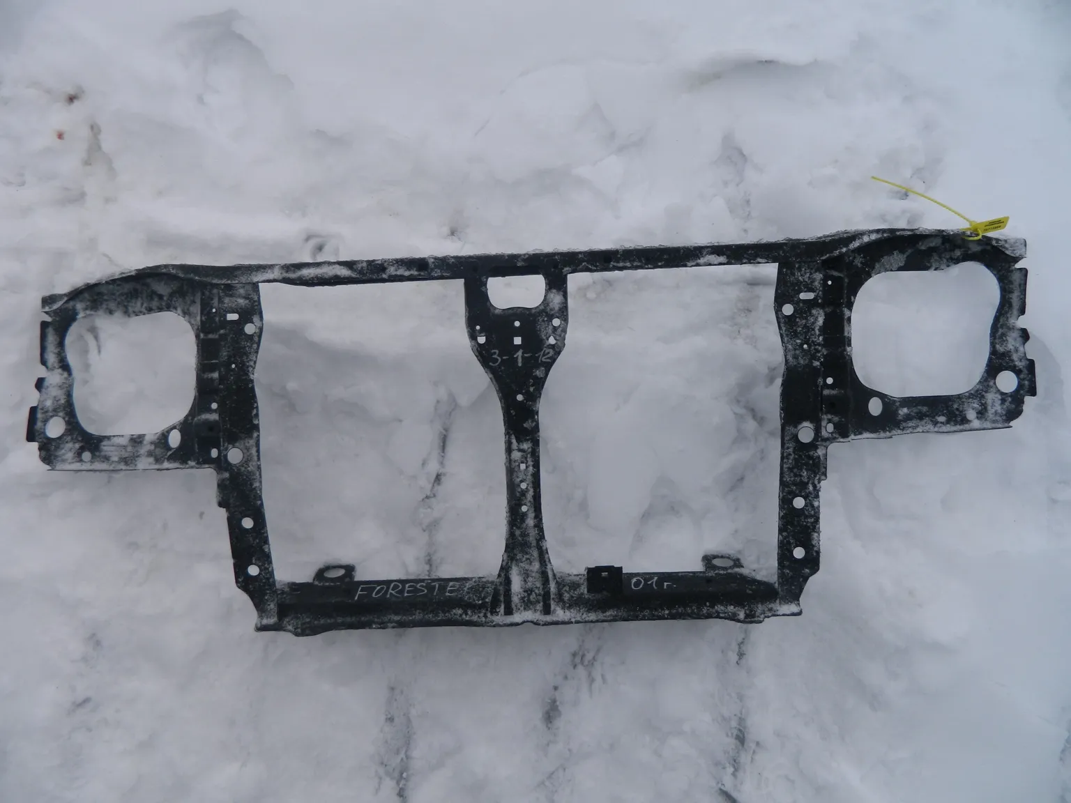 Рамка радиатора SUBARU FORESTER SF5 (Новый) 79773988