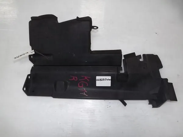 Дефлектор радиатора NISSAN BLUEBIRD KG11 Перед Прав (Контрактный)