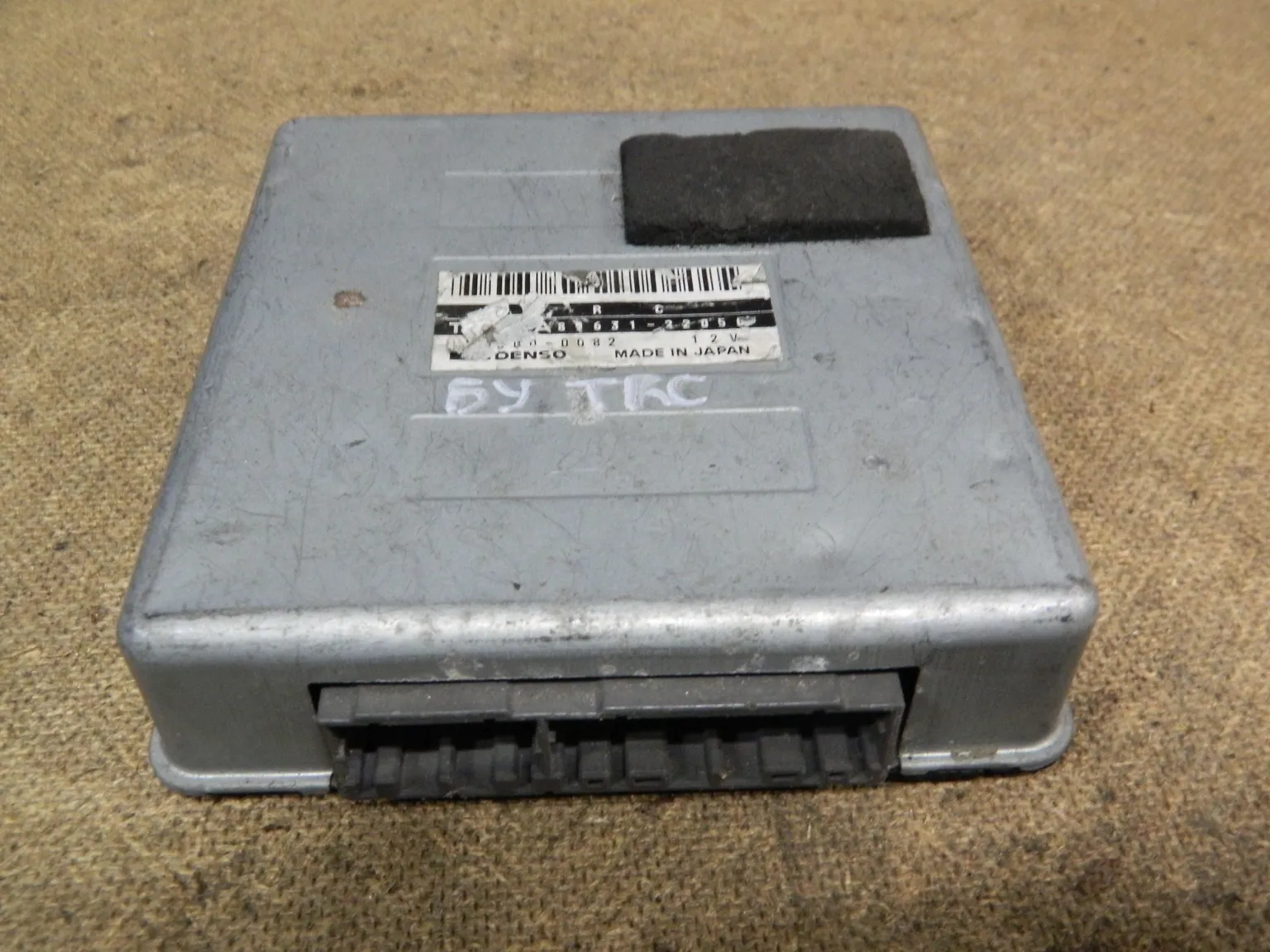 Блок управления TRC TOYOTA MARK II JZX90 (Контрактный) 79590811 8963122050