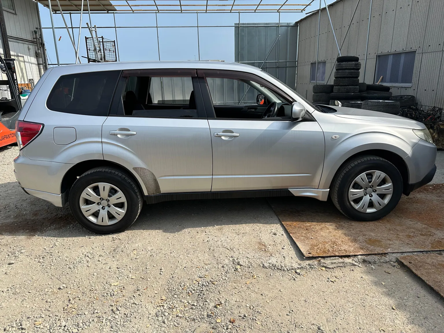 Дверь SUBARU FORESTER SHJ Перед Прав (Контрактный) 102057012