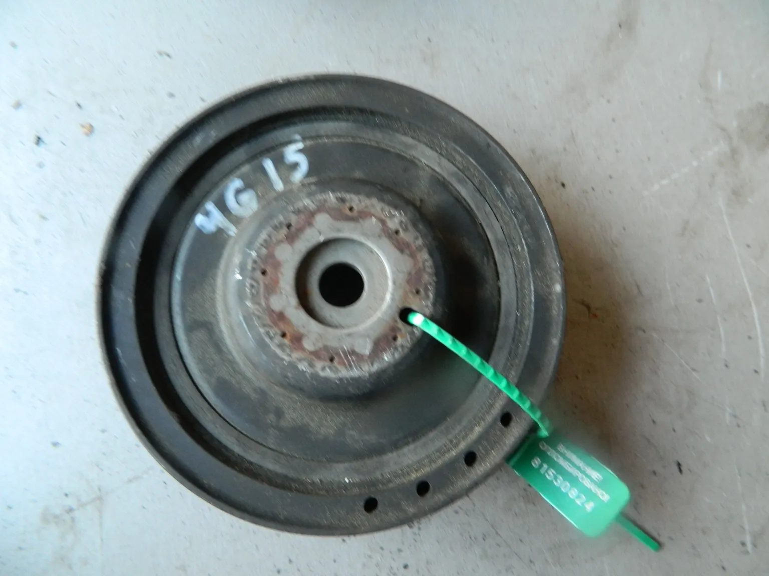 Шкив коленвала MITSUBISHI 4G15 (Контрактный) 81530824