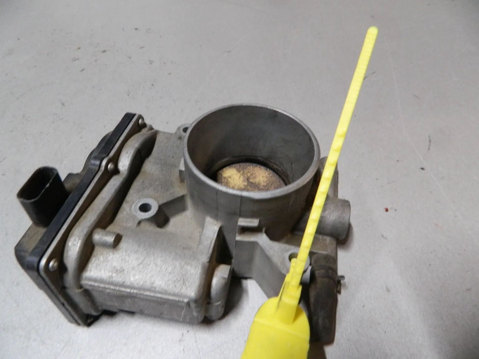 Дроссельная заслонка MAZDA LF (Контрактный) 79780798