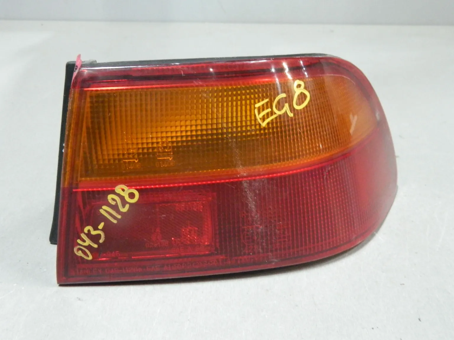 Фонарь HONDA CIVIC FERIO EG8 Зад Прав (Контрактный) 6995389