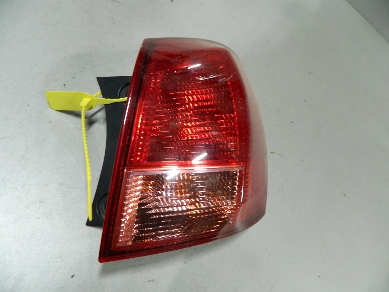 Фонарь NISSAN QASHQAI J10 Задн Прав (Контрактный) 64492252