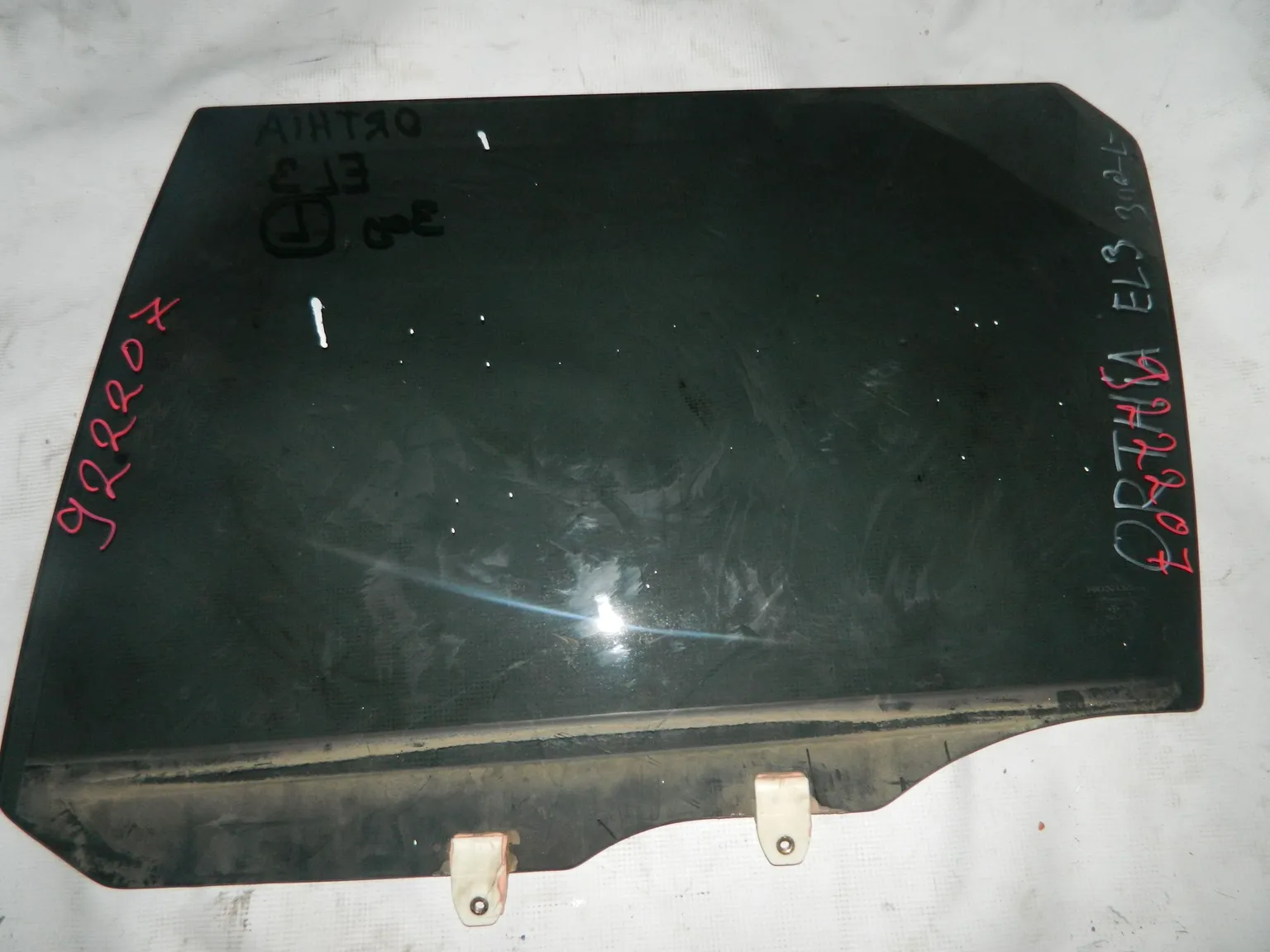 Стекло двери HONDA ORTHIA EL3 Задн. Лев (Контрактный) 922207
