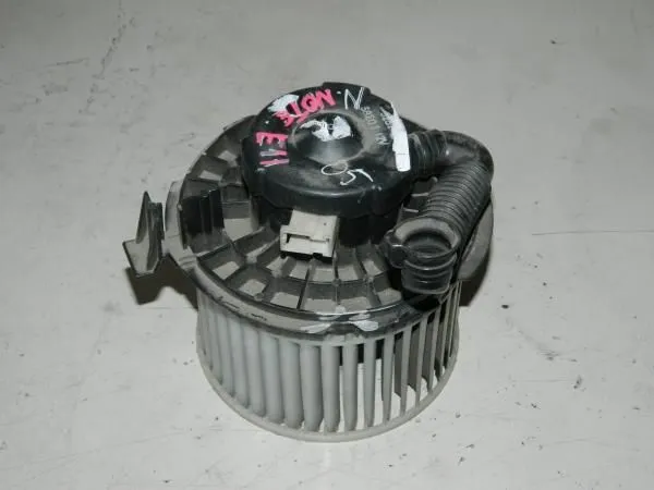 Мотор печки NISSAN Note E11 (Контрактный) 24121219