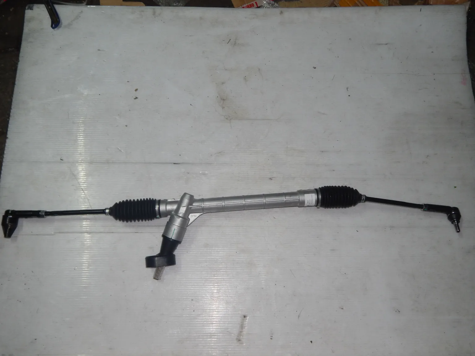 Рейка рулевая RKSTEERING RKS057 VOLKSWAGEN POLO 2010- (в сборе, с рул. наконеч) 6RD423057J