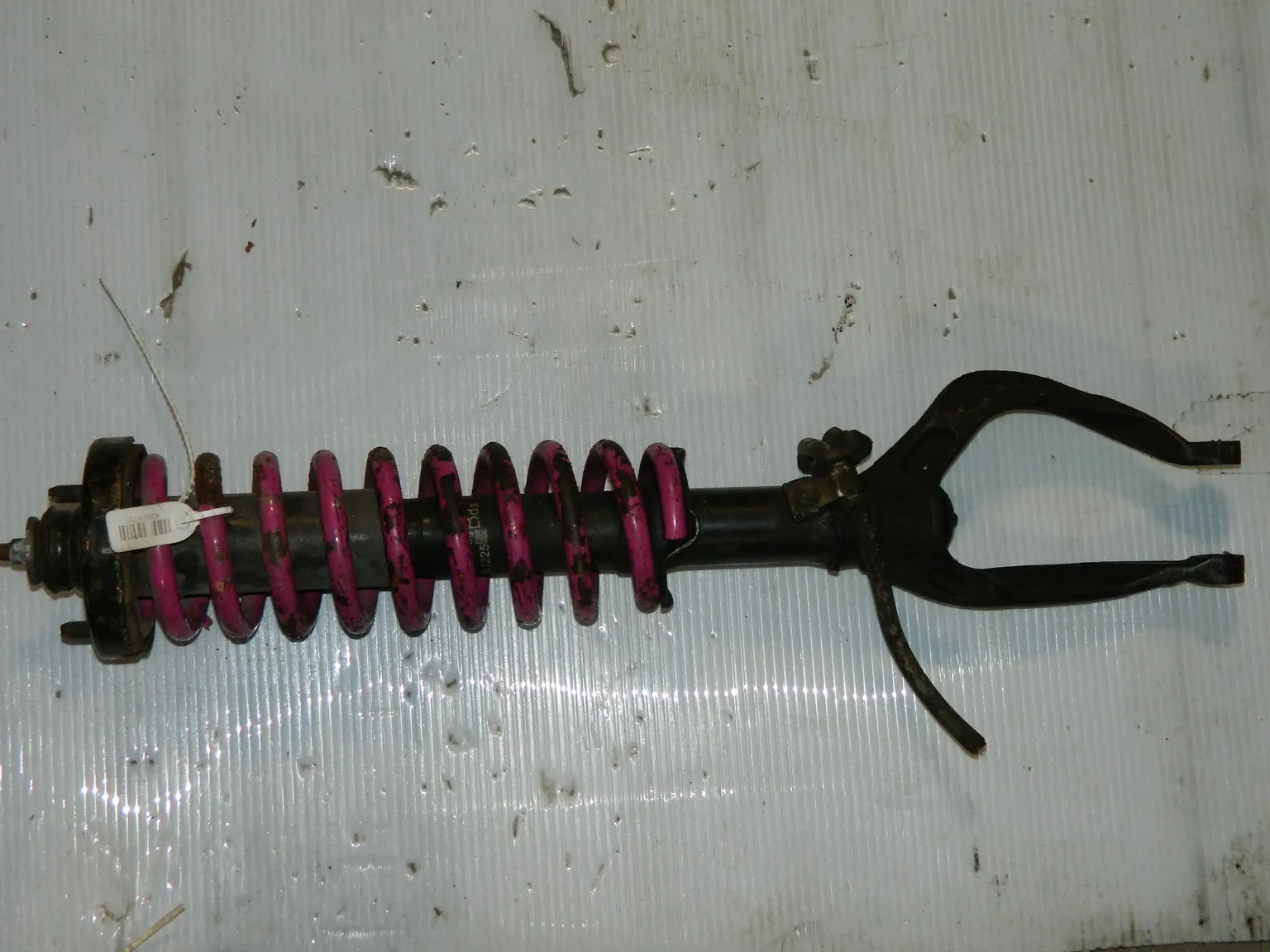 Стойка подвески HONDA ODYSSEY RA3 Перед Прав (Контрактный) 45976751