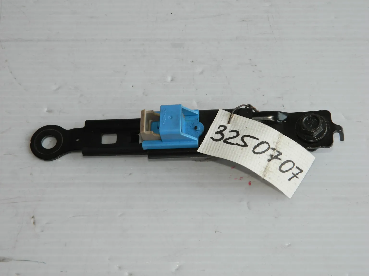 Регулятор ремня безопасности HYUNDAI SOLARIS HCR (Б/У)