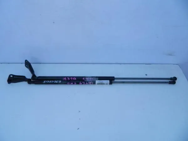 Амортизатор багажника NISSAN JUKE YF15 (Контрактный) 81528887