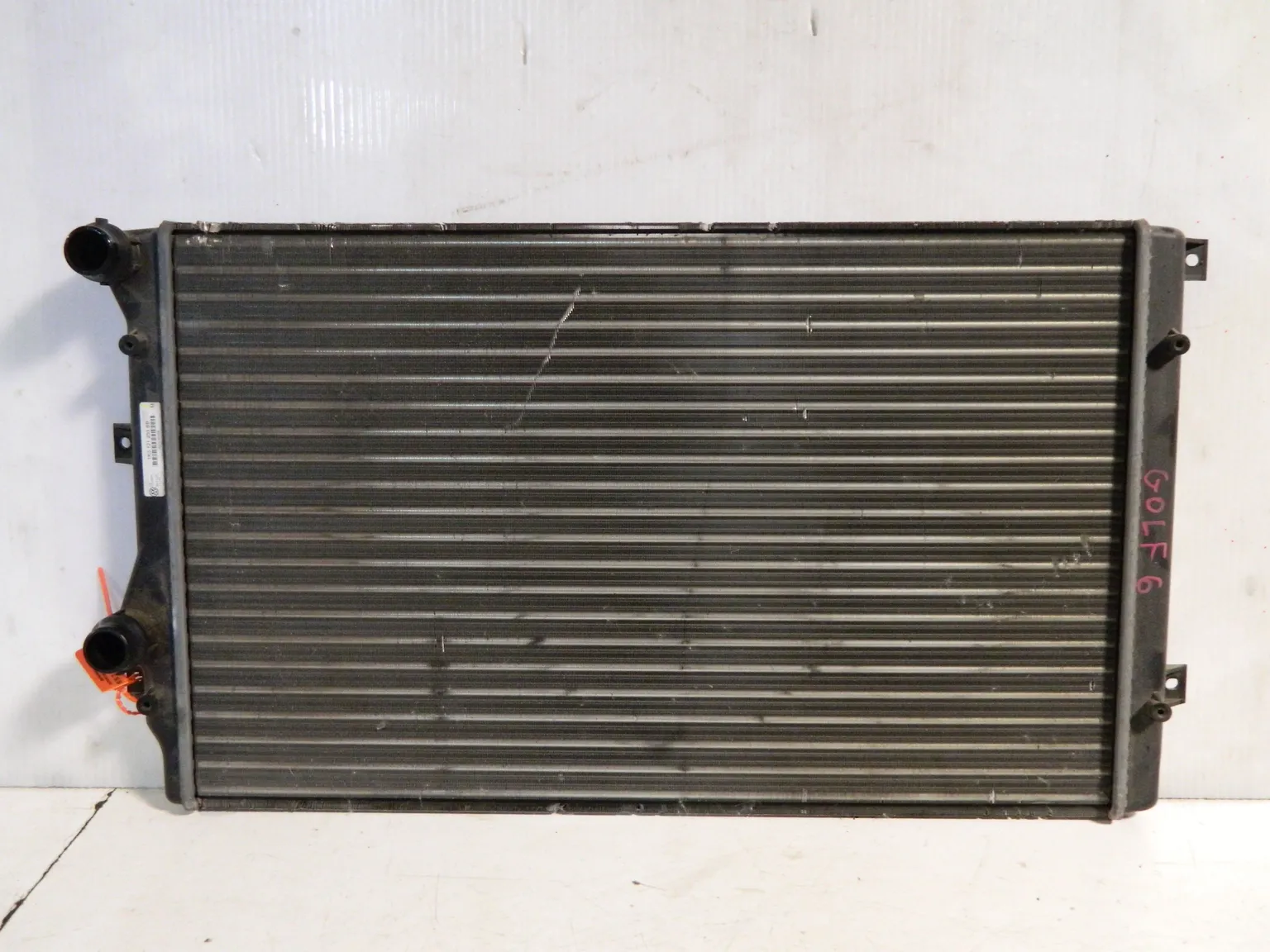 Радиатор ДВС VOLKSWAGEN GOLF VI (Контрактный) 65243380 1K0121253BB