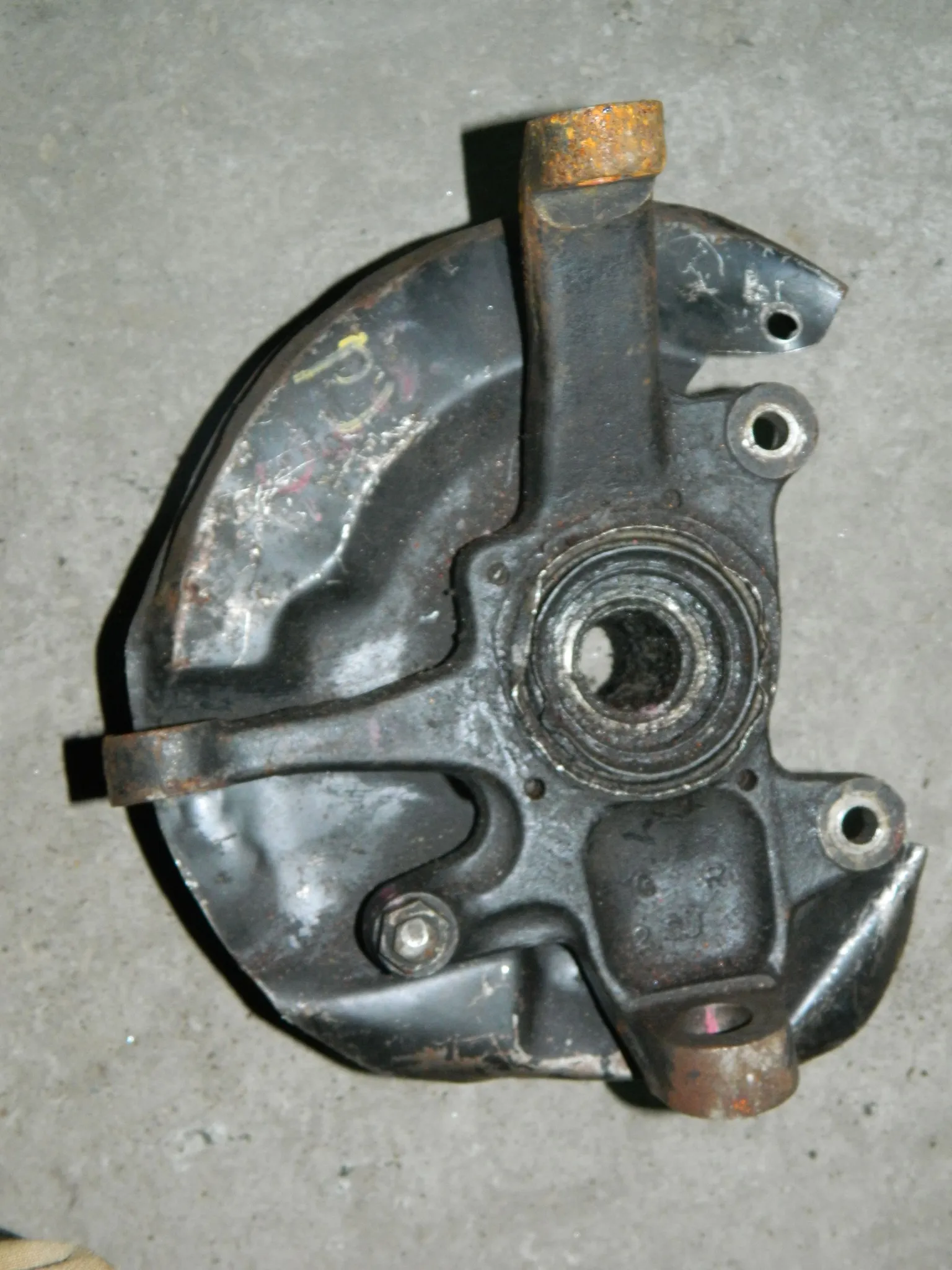 Ступица MITSUBISHI PAJERO L041G Перед Прав (Контрактный) 79591287