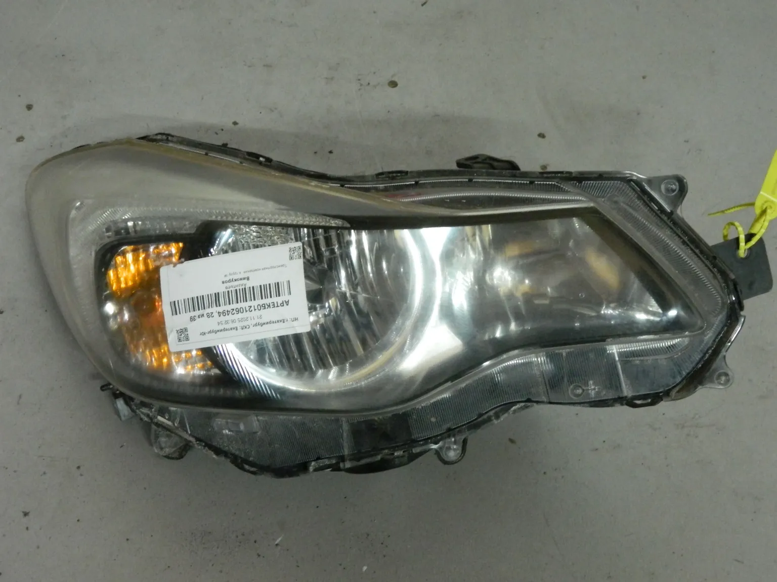 Фара SUBARU IMPREZA GP7 Перед Прав (Контрактный) 94603731