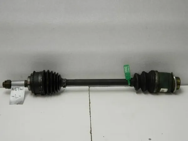 Привод MITSUBISHI PAJERO H67W 4G93 Перед Лев (Контрактный) D9996271