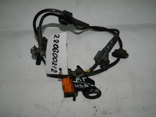 Датчик ABS HONDA FIT GD1 Перед Прав (Контрактный)