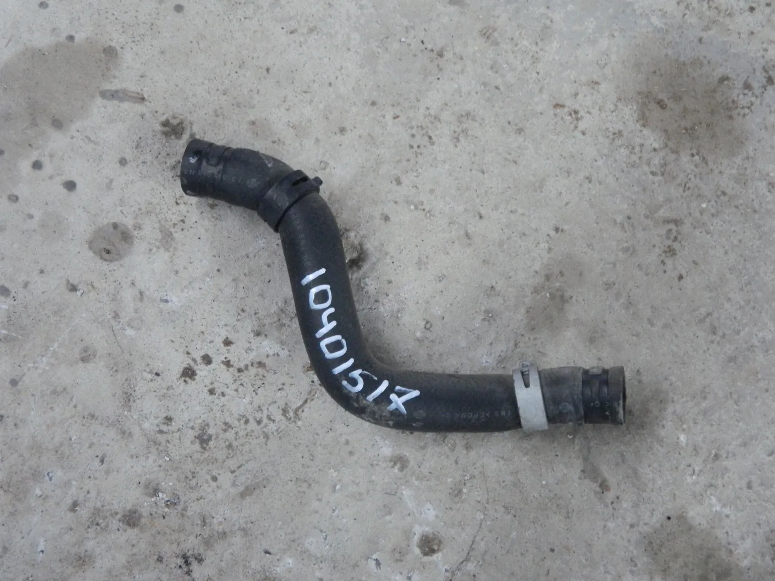 Патрубок печки NISSAN SERENA HFC26 MR20DD (Контрактный) 10401517