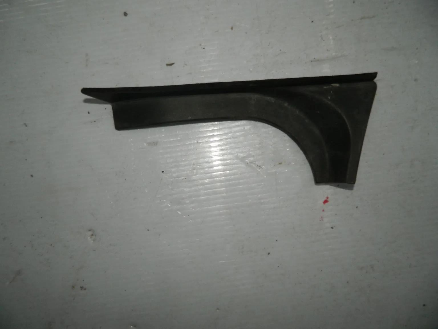 Накладка на крыло LEXUS IS250 GSE20 Зад Лев (Контрактный) 2392604