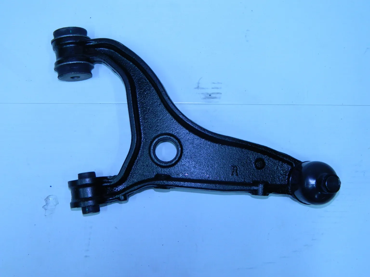 Рычаг GENERAL PARTS 20252SC000 SUBARU FORESTER 07-12 / LEGACY 09-12 UP/RH Задн Прав Верх