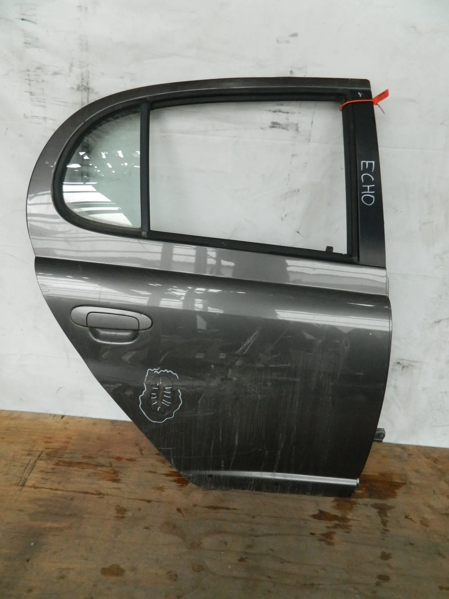 Дверь TOYOTA ECHO NCP12 Зад Прав (Контрактный) 72355719