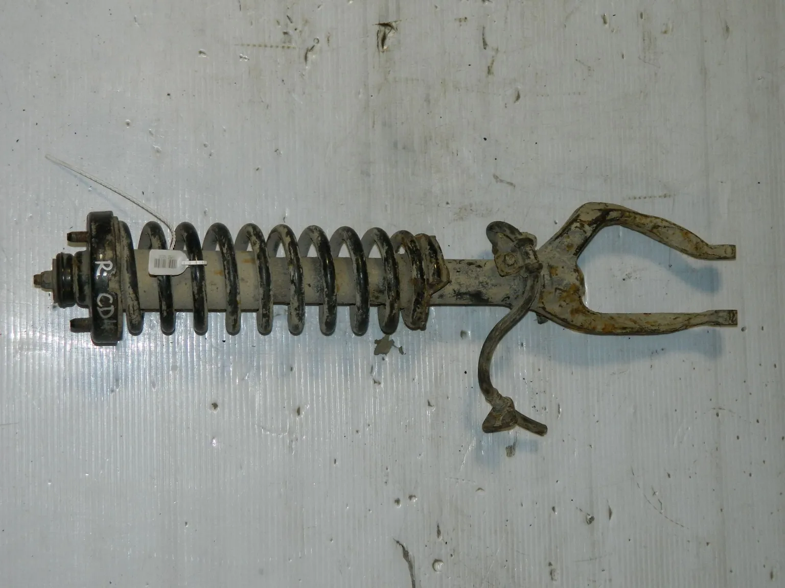 Стойка подвески HONDA ACCORD CD4 Перед Прав (Б/У)