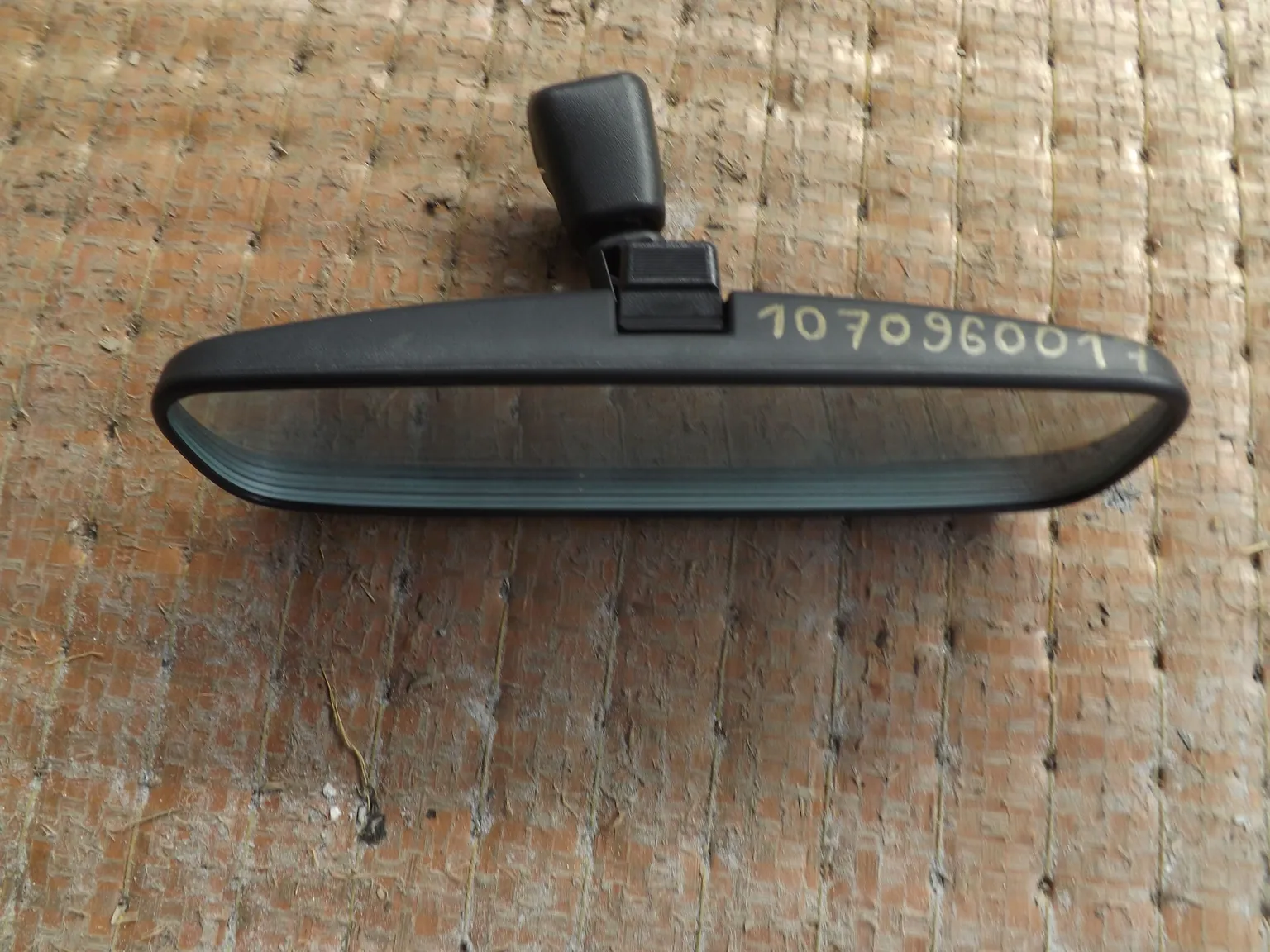 Зеркало салона NISSAN TEANA J32 (Контрактный) 1070960017