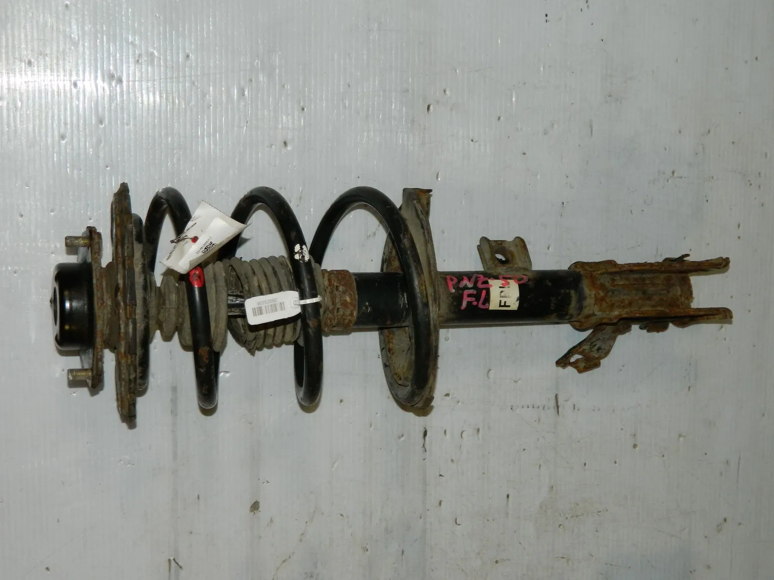 Стойка подвески NISSAN MURANO Z50 Перед Лев (Контрактный)