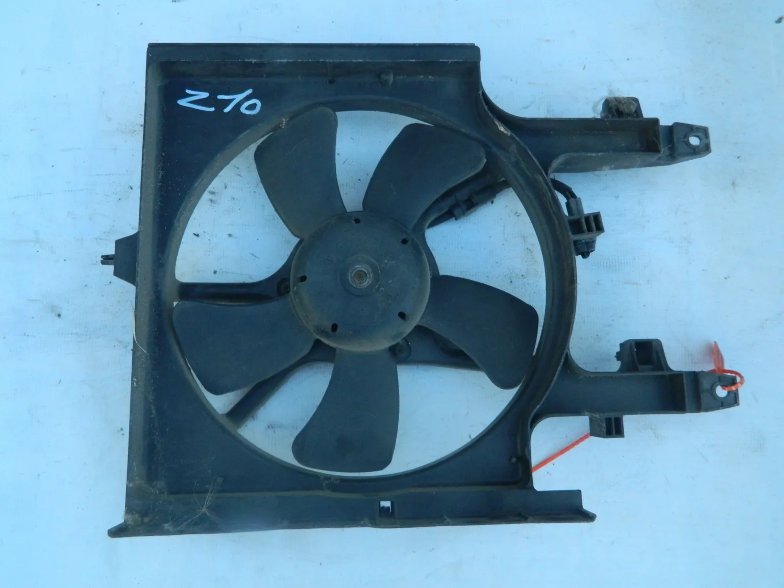 Диффузор радиатора NISSAN CUBE Z10 (Контрактный) 72355286