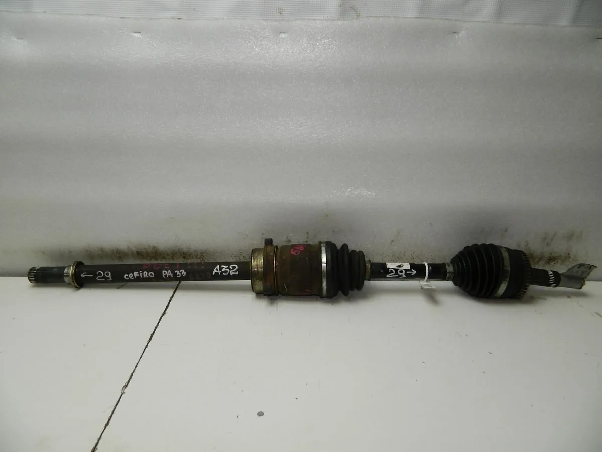 Привод NISSAN CEFIRO A32 VQ20DE Перед Прав (Контрактный) 35015810