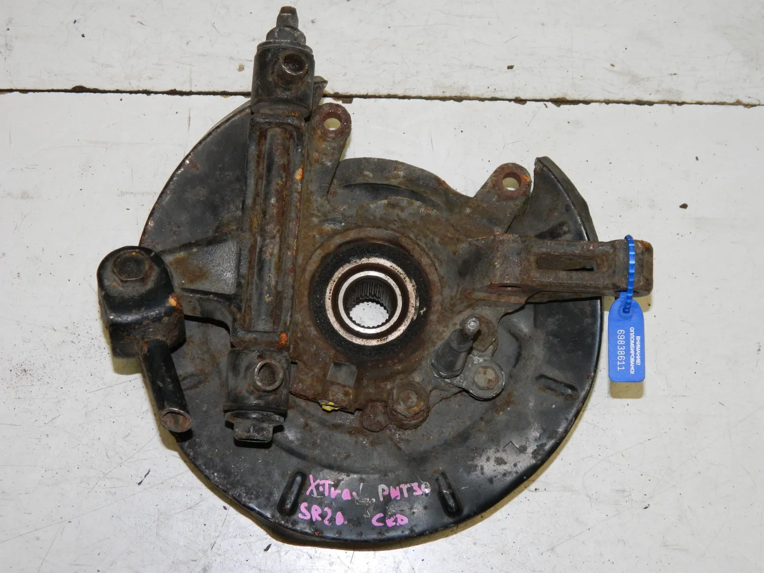 Ступица NISSAN X-TRAIL T30 Зад Лев (Контрактный) 69838611