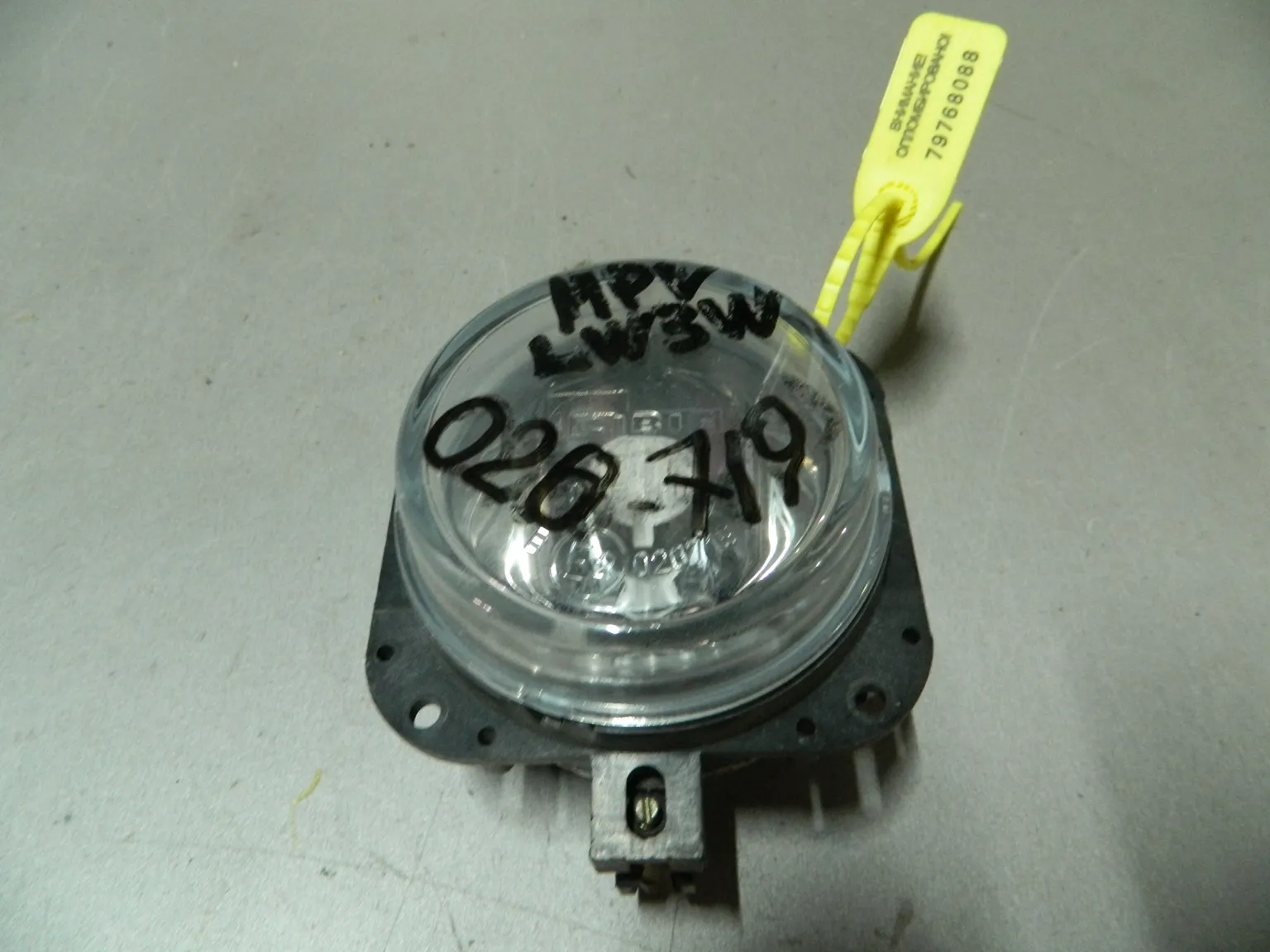 Фара противотуманная MAZDA MPV Перед (Контрактный) 79768088