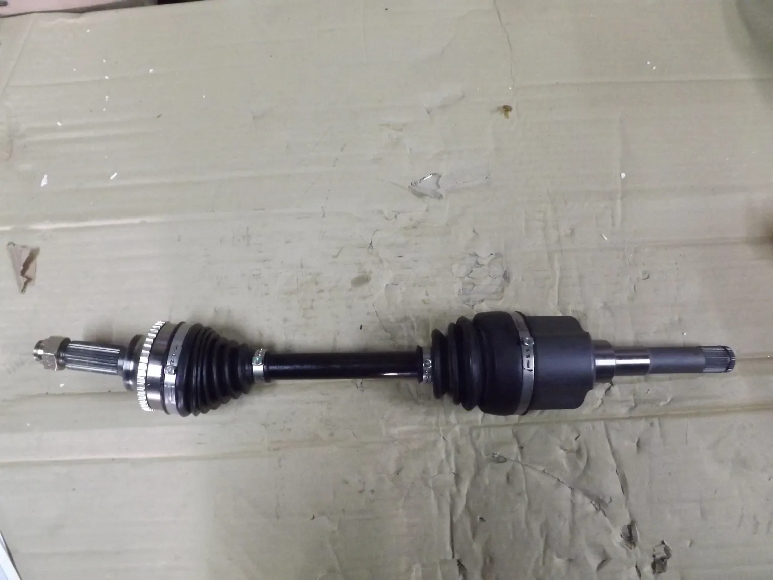 Привод GENERAL PARTS DSD035L MAZDA TRIBUTE 3.0 00-07/ESCAPE M1/MAVERICK 01- GG052560XE