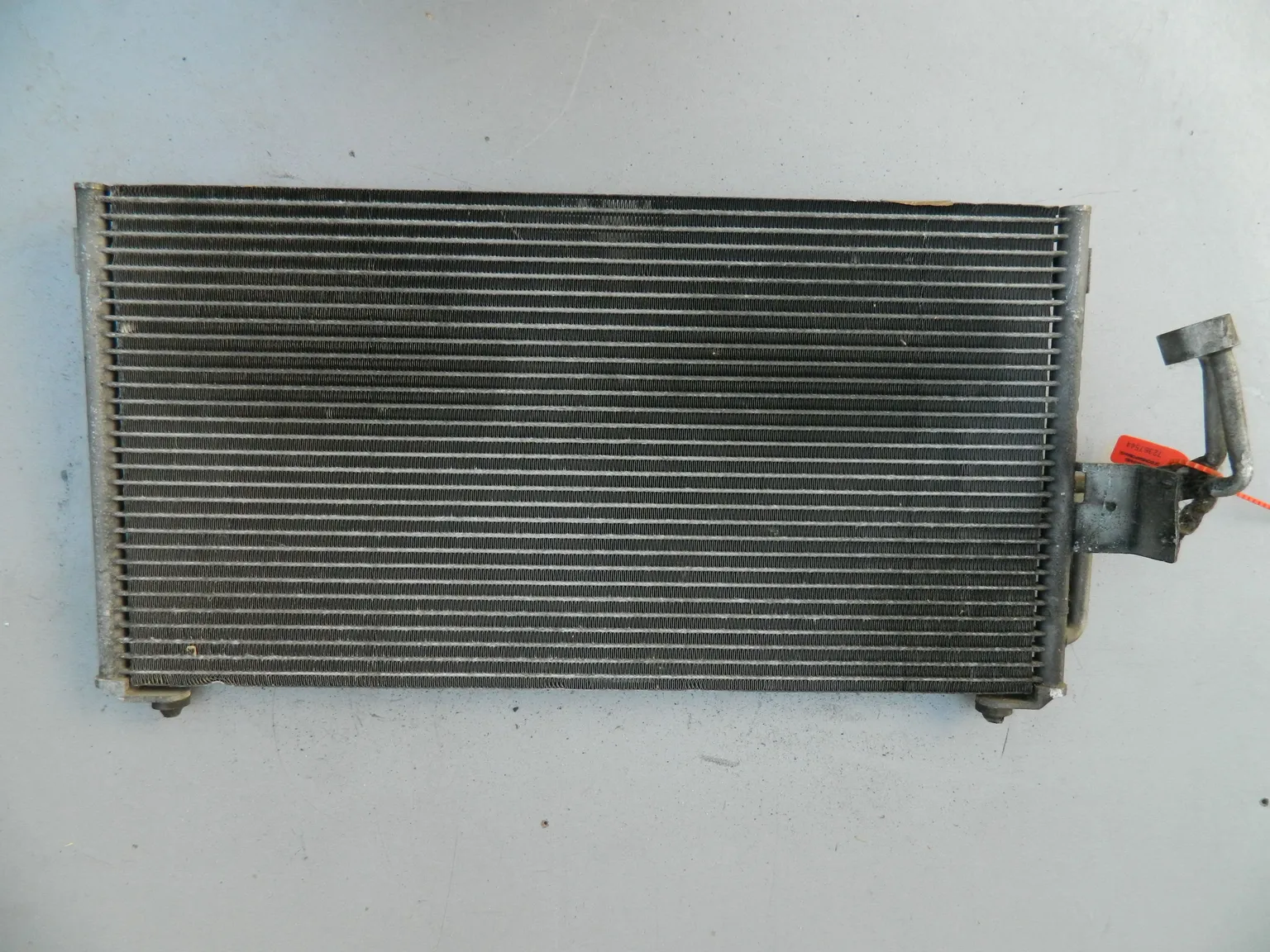 Радиатор кондиционера MITSUBISHI GALANT EA1A (Контрактный) 72367544