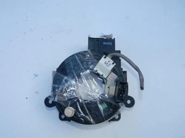 Шлейф-лента NISSAN JUKE YF15 (Контрактный)